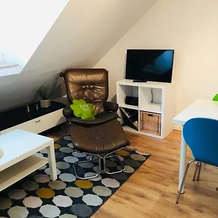 Tolles 3 In Der Narrenstadt Dulken Fur Max. 5 Personen Apartment *