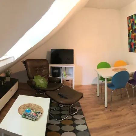 Tolles 3 In Der Narrenstadt Dulken Fur Max. 5 Personen Apartment *
